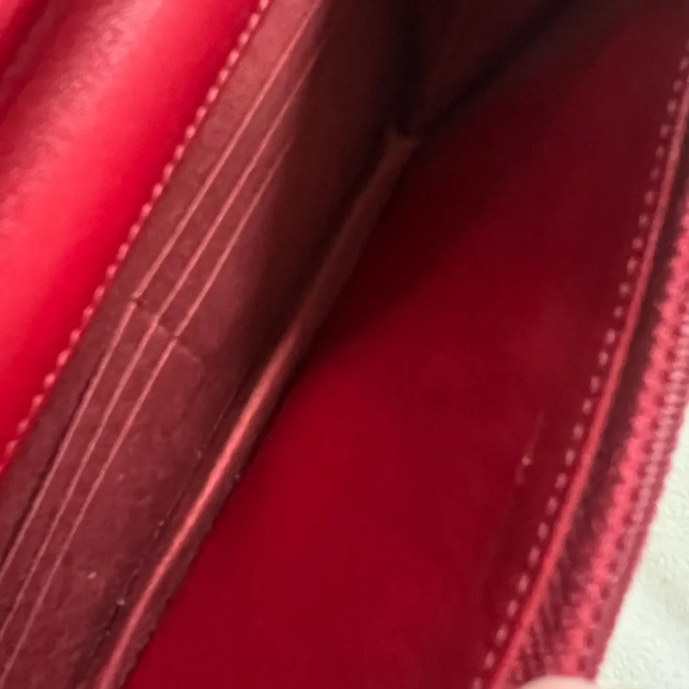 Chanel Velvet WOC crossbody Flap Bag - Picture 8 of 9